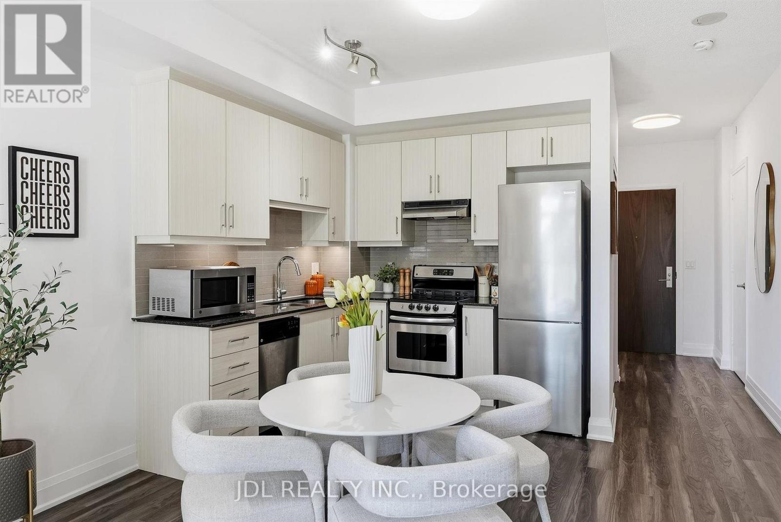 220 - 68 Canterbury Place, Toronto (Willowdale West), Ontario  M2N 0H8 - Photo 9 - C13778320