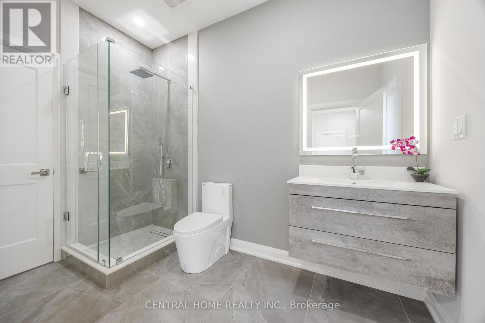2952 Elgin Mills Road, Markham, Ontario  L6C 0E5 - Photo 2 - N13778306