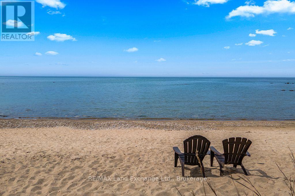 18 Cottage Park Road, Saugeen Shores, Ontario  N0H 2C0 - Photo 7 - X13778322