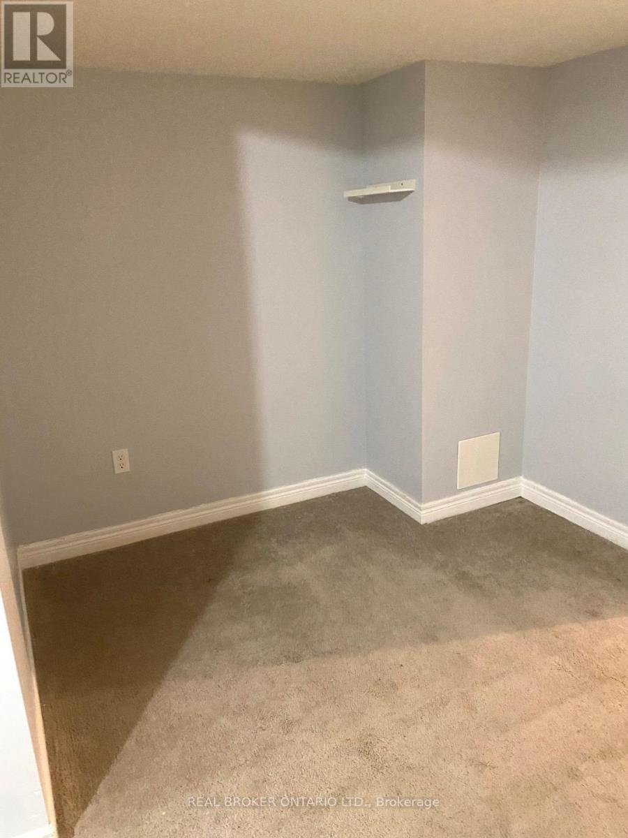 Lower - 151 Bob Yuill Drive, Toronto, Ontario M9M 0B1 - Photo 6 - W13778288