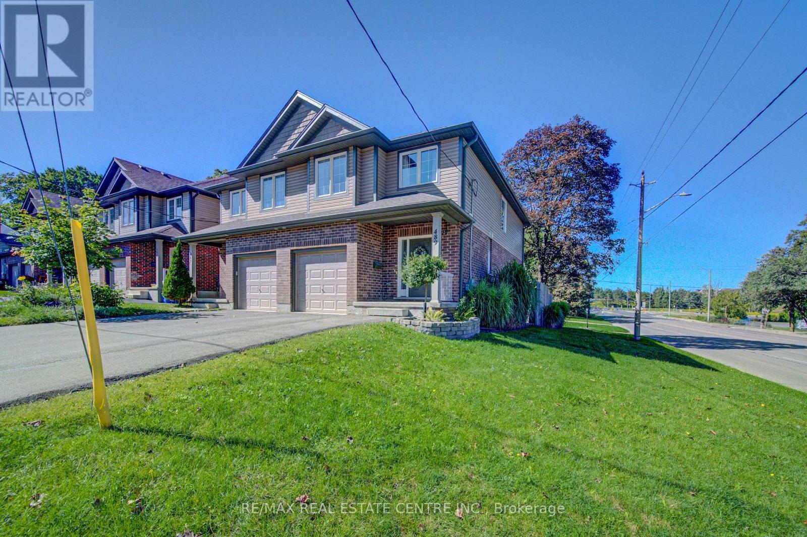 489 Leander Place, Kitchener, Ontario  N2K 1N4 - Photo 3 - X13778330