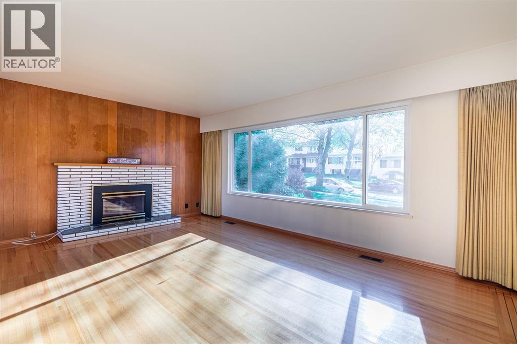 5482 Rhodes Street, Vancouver, British Columbia V5R 3N9 - Photo 9 - R3164546