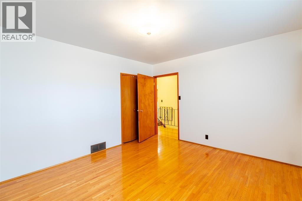 5482 Rhodes Street, Vancouver, British Columbia V5R 3N9 - Photo 15 - R3164546