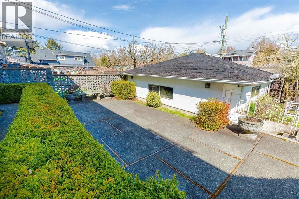 5482 Rhodes Street, Vancouver, British Columbia V5R 3N9 - Photo 19 - R3164546