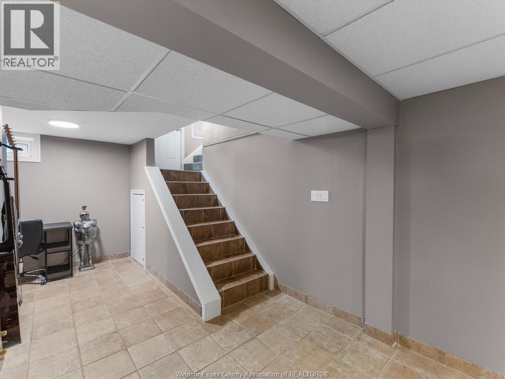 3265 Longfellow Avenue, Windsor, Ontario  N9E 2L7 - Photo 22 - 26022421
