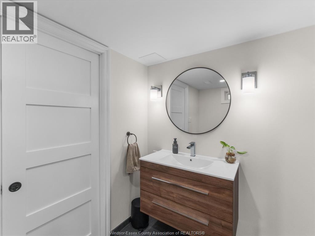 3265 Longfellow Avenue, Windsor, Ontario  N9E 2L7 - Photo 26 - 26022421