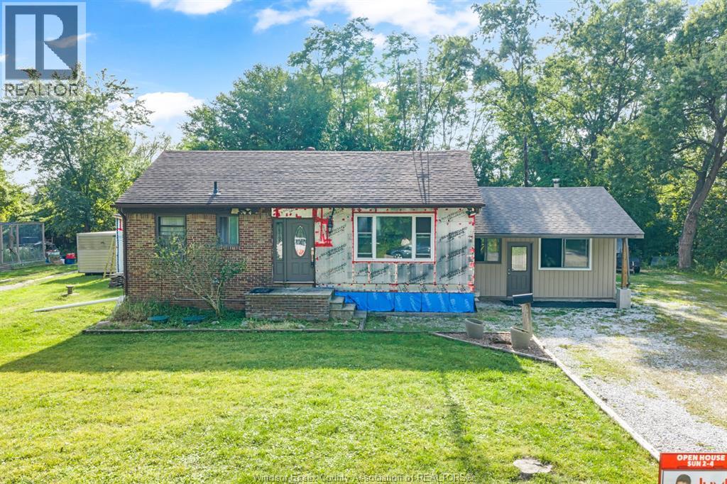 MLS# 26021738: 2125 Betts, Windsor, Canada
