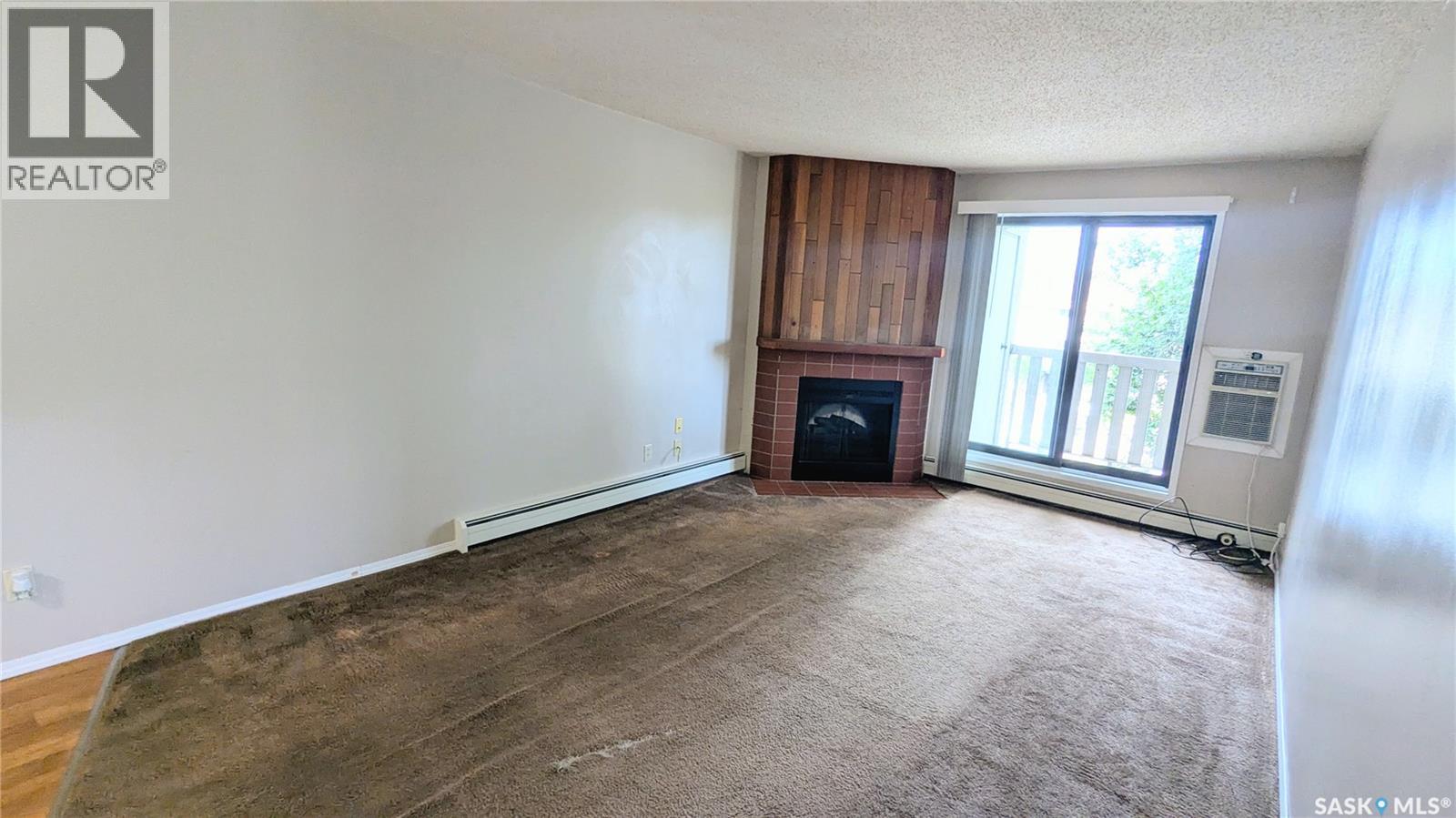 631 310 Stillwater Drive, Saskatoon, Saskatchewan  S7J 4H7 - Photo 2 - SK048340