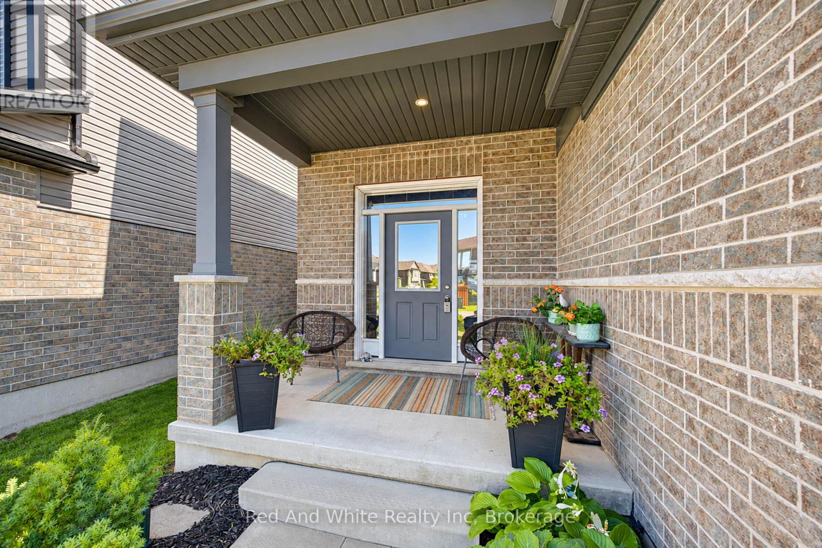 428 Freure Drive, Cambridge, Ontario  N1S 0B4 - Photo 4 - X13778392