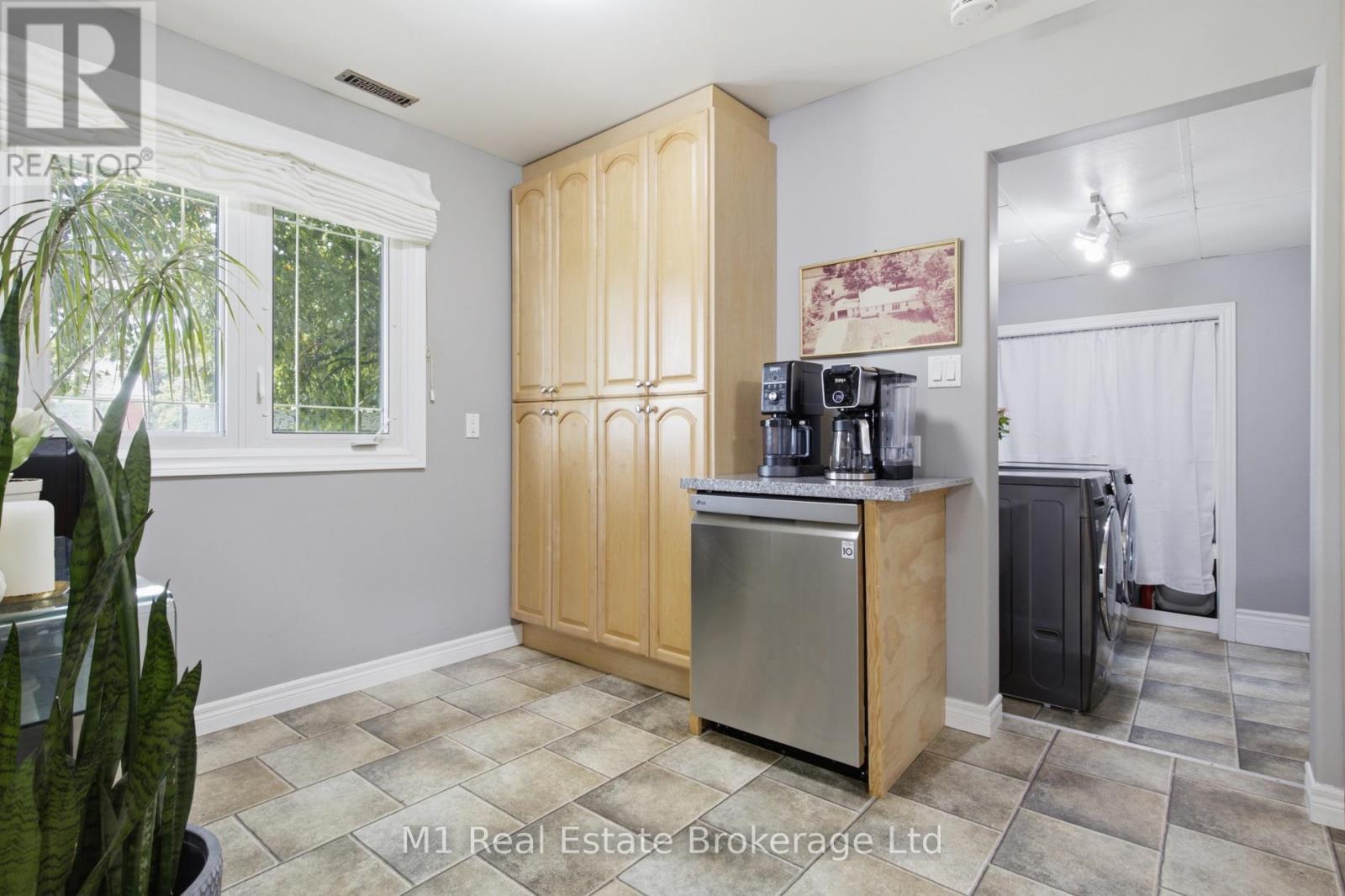 120 Wellington 7 Road, Centre Wellington, Ontario N0B 1S0 - Photo 25 - X13778402