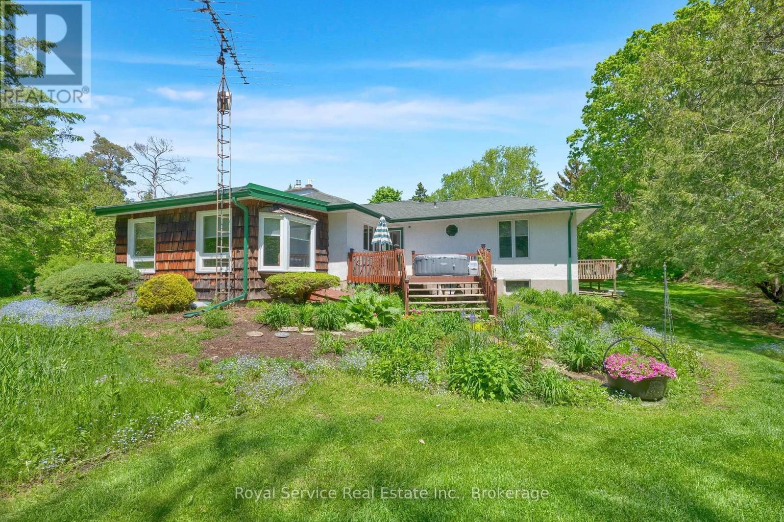 31 Duchess Street, Clarington, Ontario  L0B 1M0 - Photo 3 - E13778422