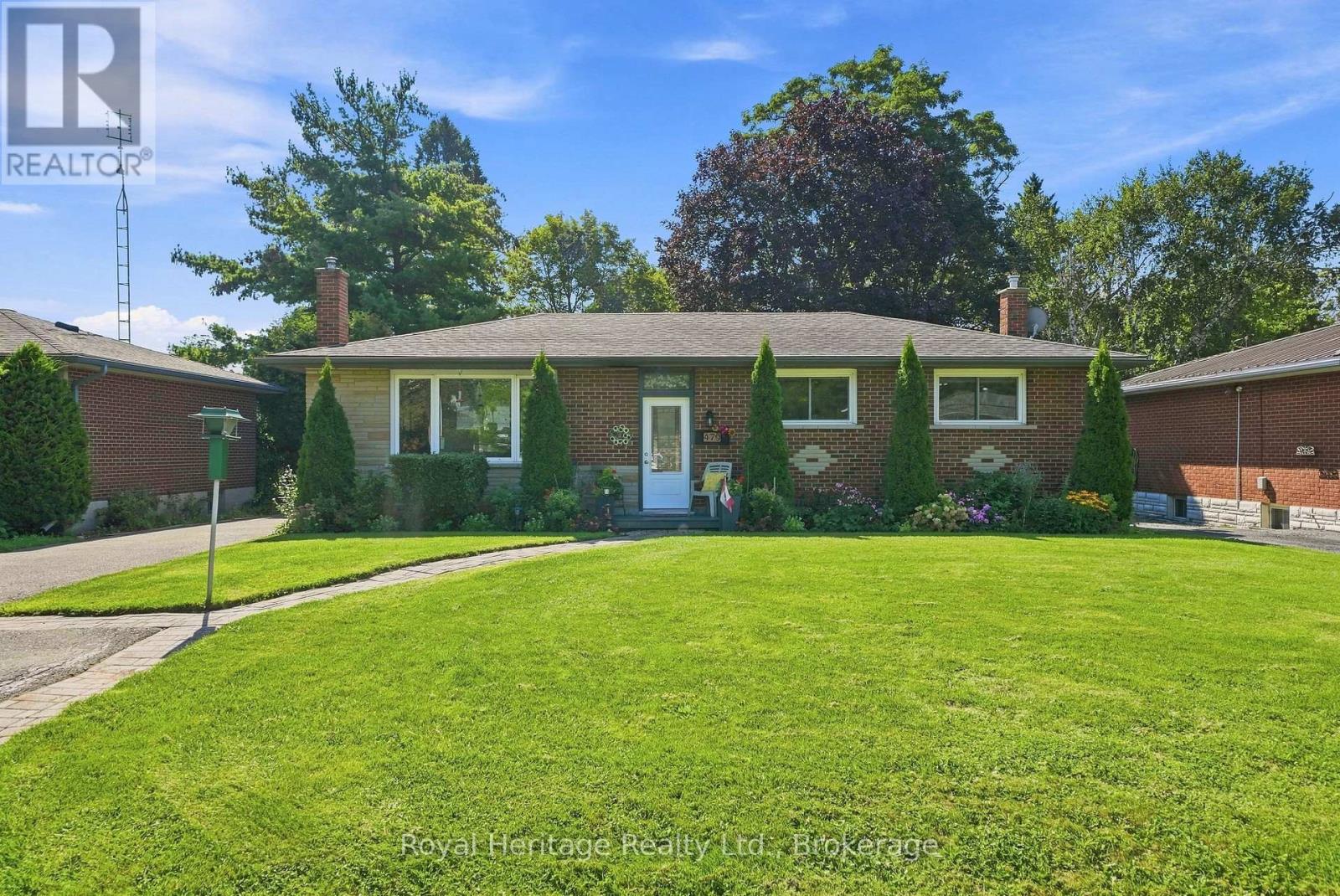 479 Sunset Boulevard, Clarington, Ontario  L1B 1C9 - Photo 1 - E13778440