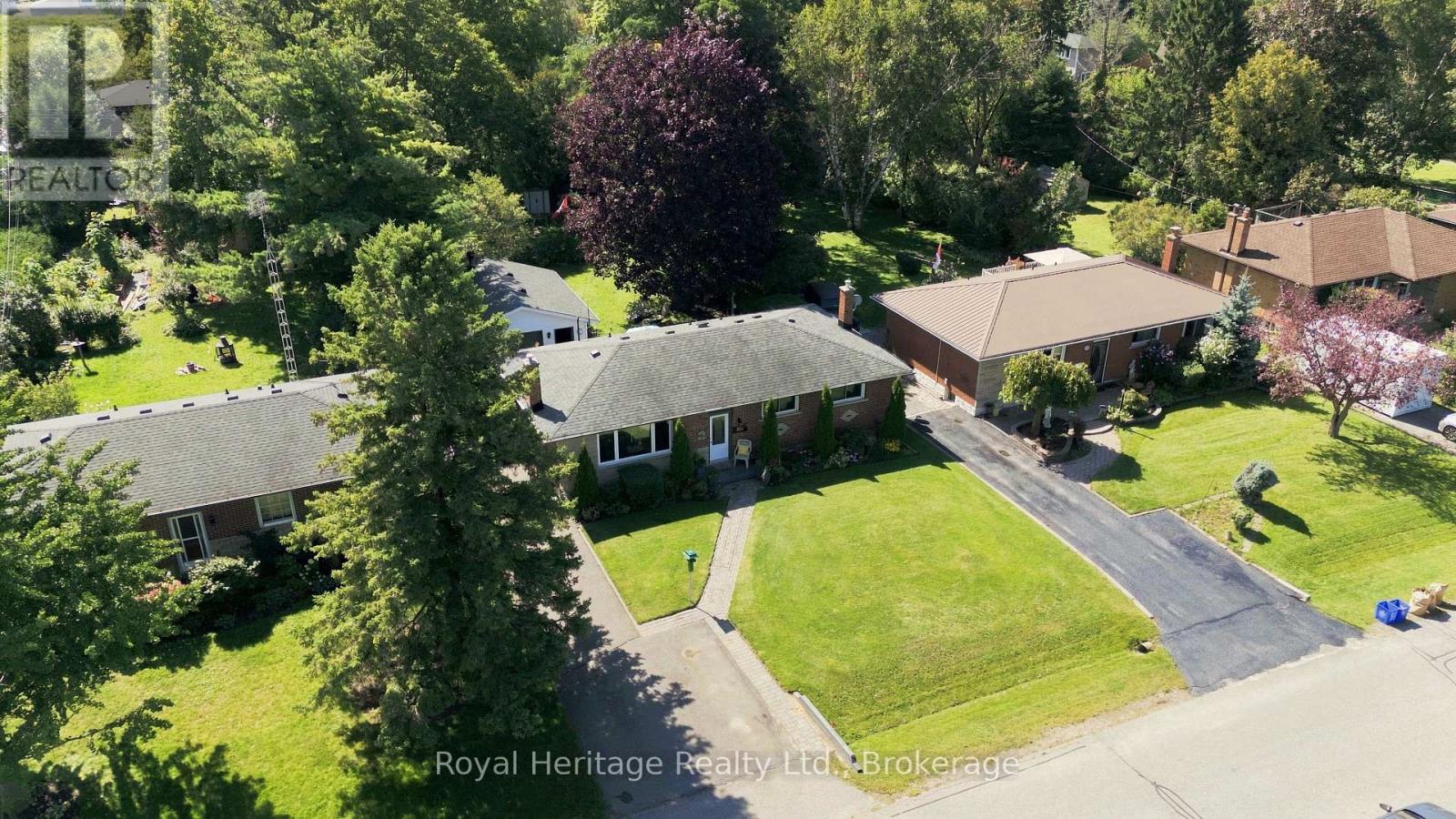 479 Sunset Boulevard, Clarington, Ontario  L1B 1C9 - Photo 2 - E13778440