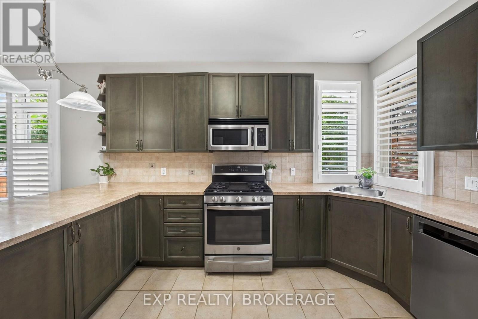 411 Abbot Street, Kingston, Ontario  K7P 3J4 - Photo 4 - X13778352
