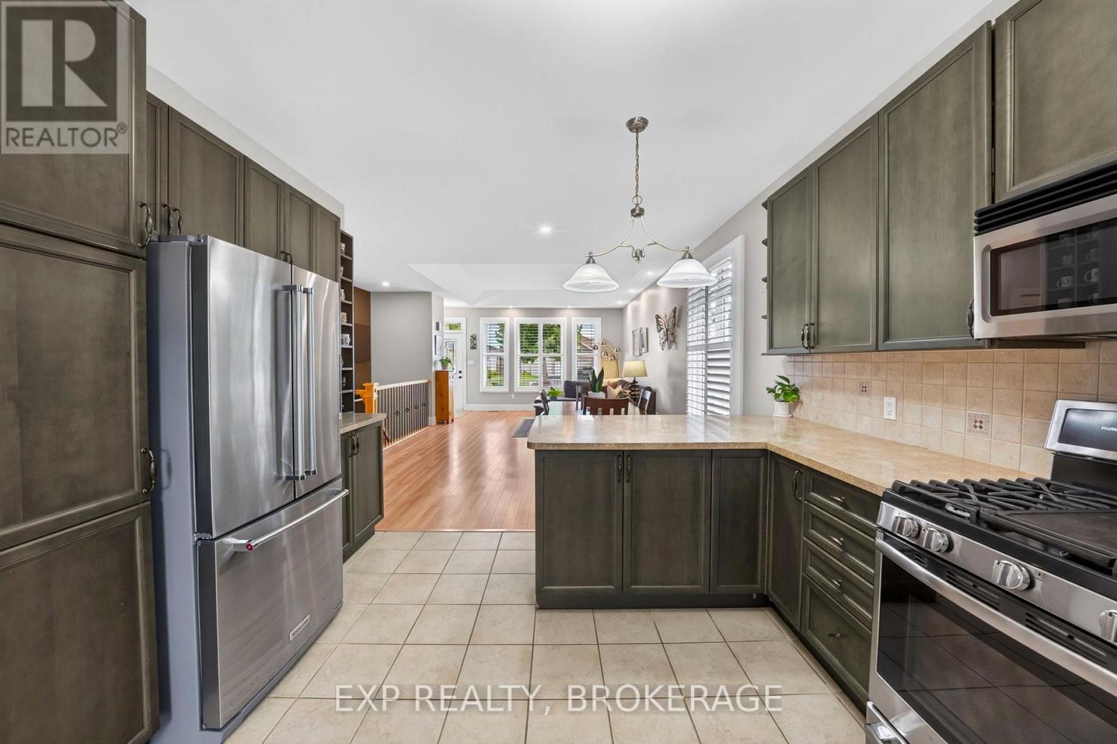411 Abbot Street, Kingston, Ontario  K7P 3J4 - Photo 6 - X13778352