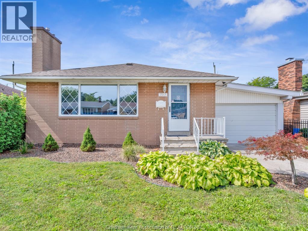 2541 Gail Road, Windsor, Ontario  N8W 2Z7 - Photo 48 - 26022288