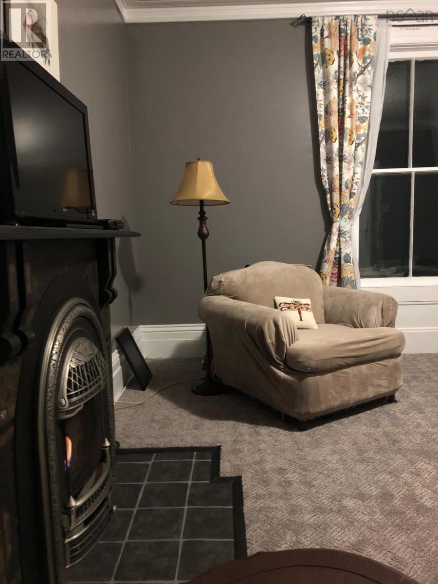 picture 24