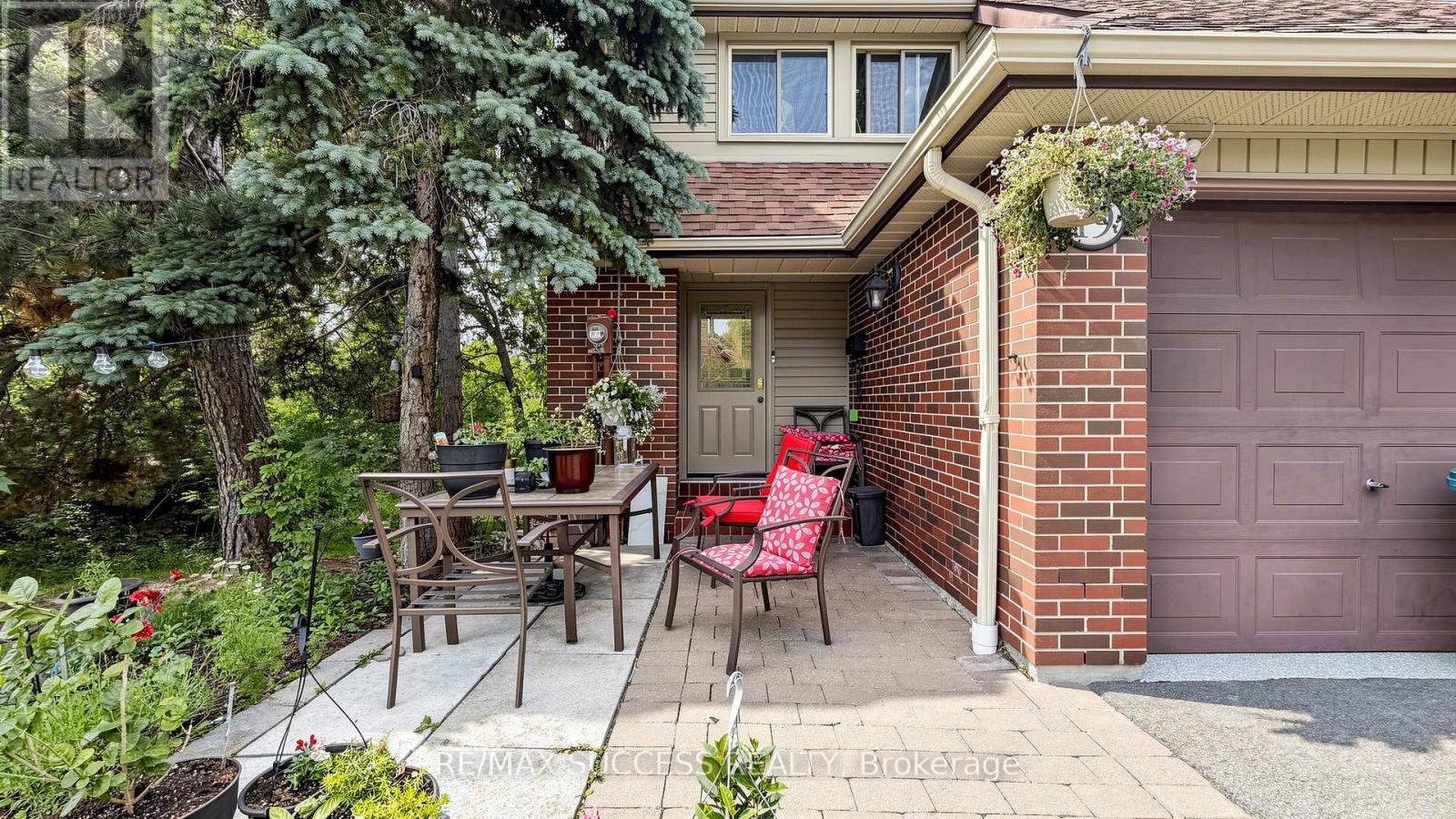 19 - 2617 WINDWOOD DRIVE, Mississauga, Ontario