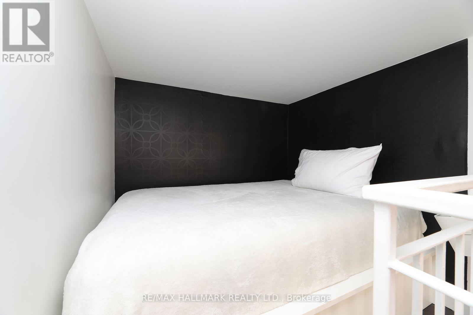 204 - 1842 Queen Street E, Toronto, Ontario  M4L 1H1 - Photo 16 - E13758442