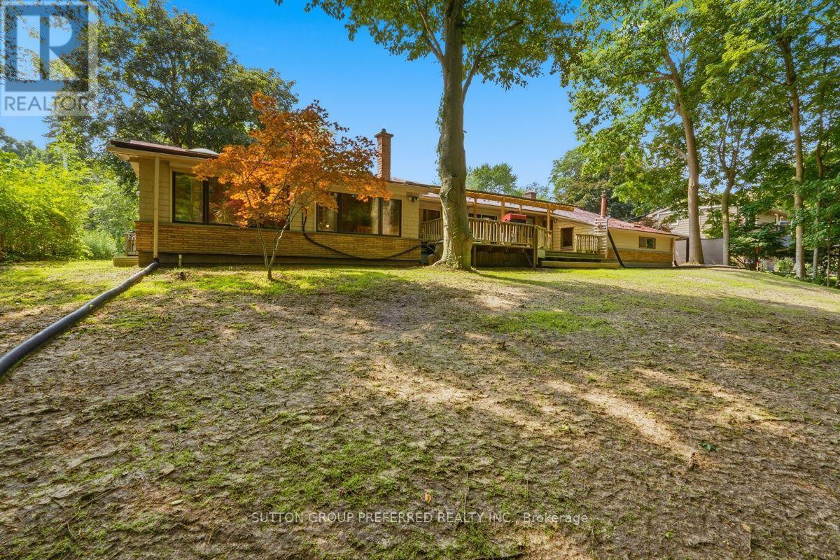 7 Metamora Crescent, London North, Ontario  N6G 1R2 - Photo 39 - X13778372
