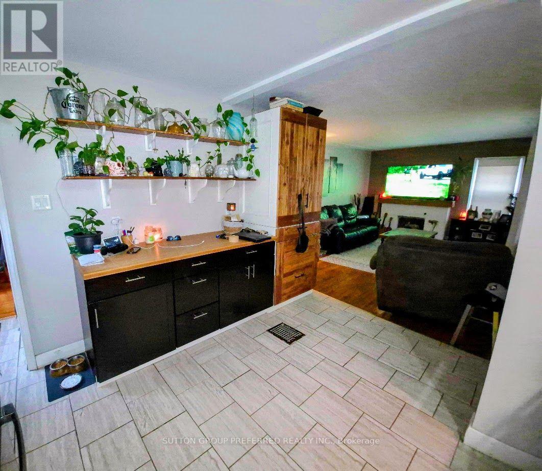 208 Linwood Street, London East, Ontario N5Y 1W6 - Photo 6 - X13778410