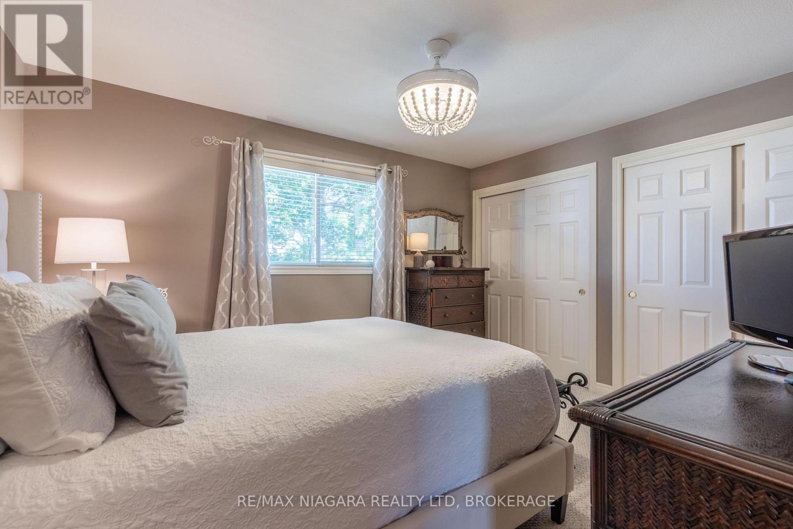 7919 Fleming Drive, Niagara Falls, Ontario  L2H 3H9 - Photo 11 - X13778354