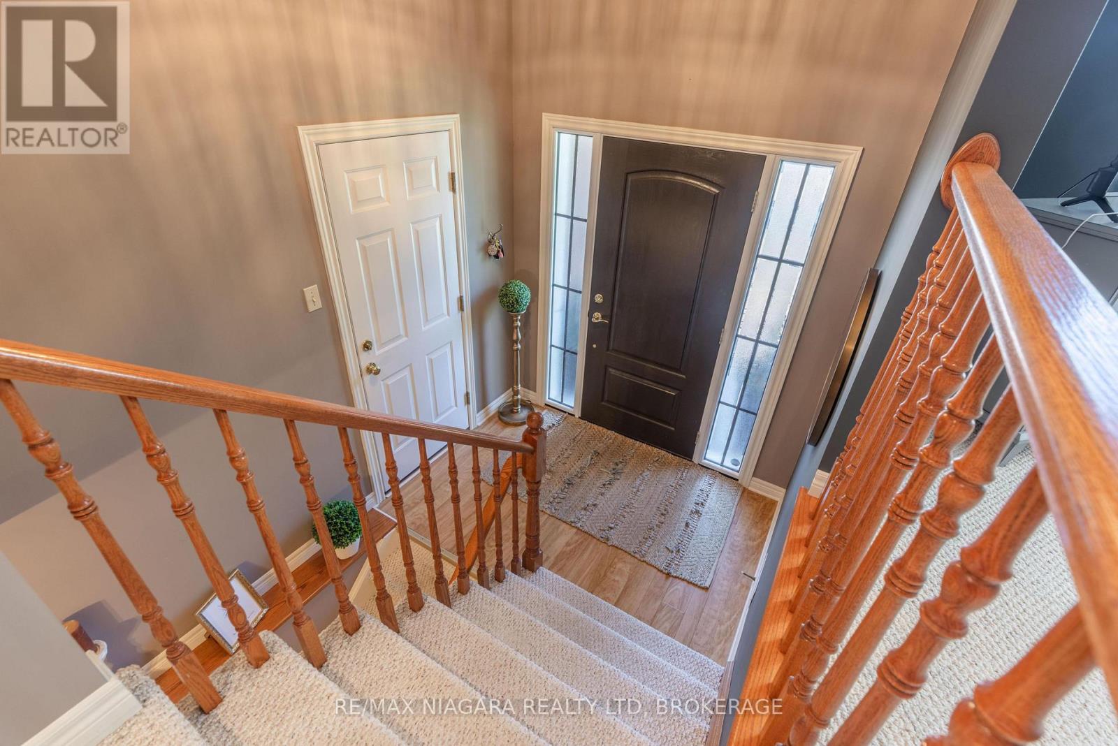 7919 Fleming Drive, Niagara Falls, Ontario  L2H 3H9 - Photo 4 - X13778354