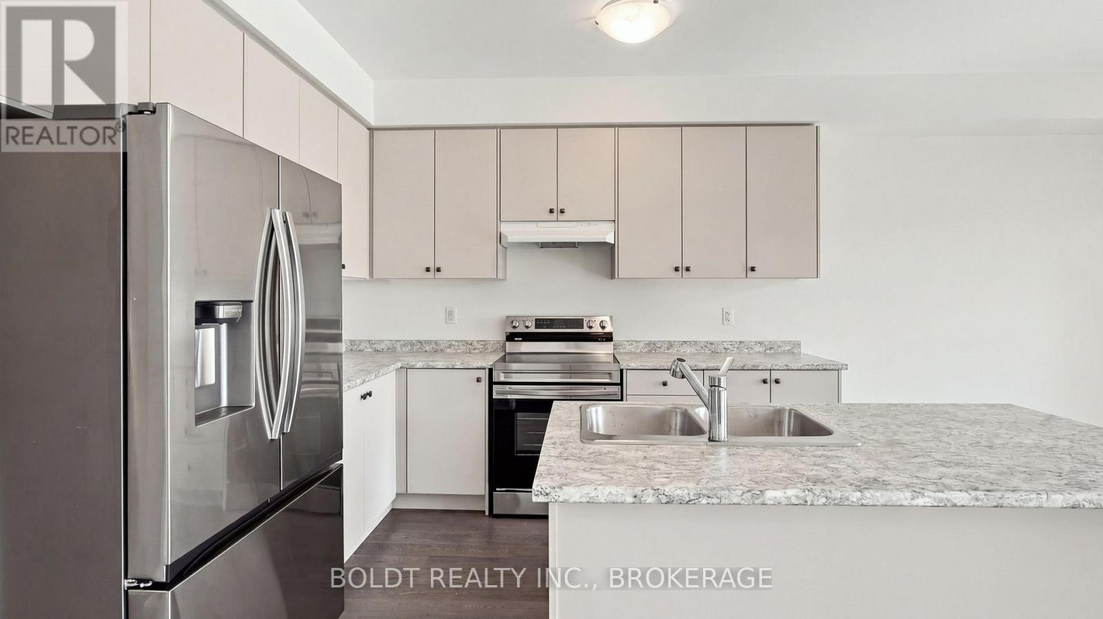 11 Derose Avenue, Thorold, Ontario  L2V 0R1 - Photo 18 - X13778466