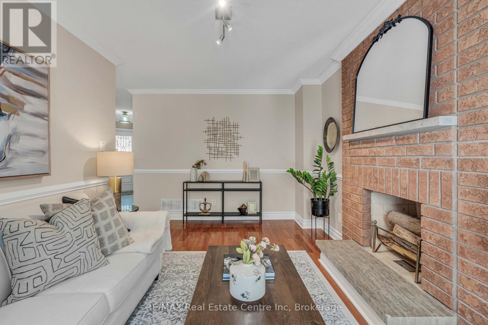 53 Meekings Drive, Ajax, Ontario  L1T 3N2 - Photo 12 - E13778478