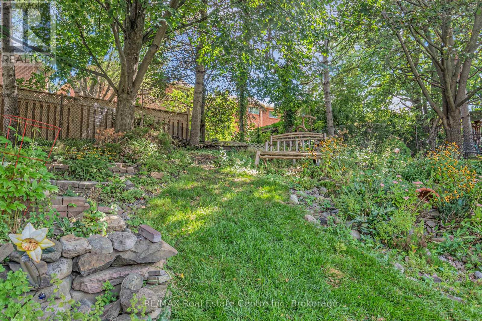 53 Meekings Drive, Ajax, Ontario  L1T 3N2 - Photo 33 - E13778478