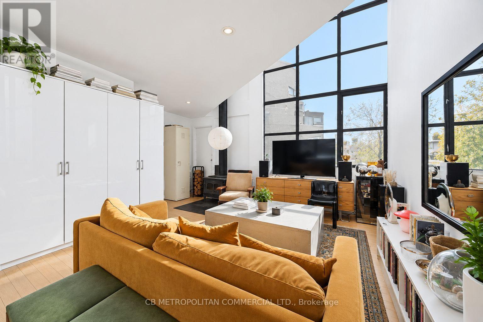 1024 Queen Street W, Toronto, Ontario M6J 1H6 - Photo 27 - C13778416