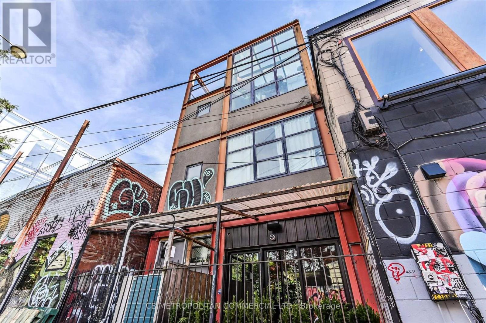 1024 Queen Street W, Toronto, Ontario M6J 1H6 - Photo 32 - C13778416
