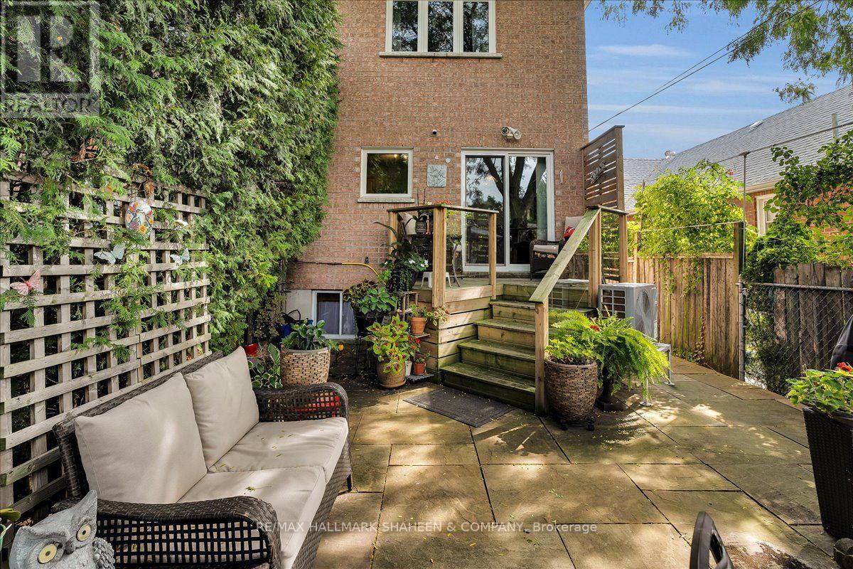 50 Dunkirk Road, Toronto, Ontario  M4C 2M3 - Photo 29 - E13778346