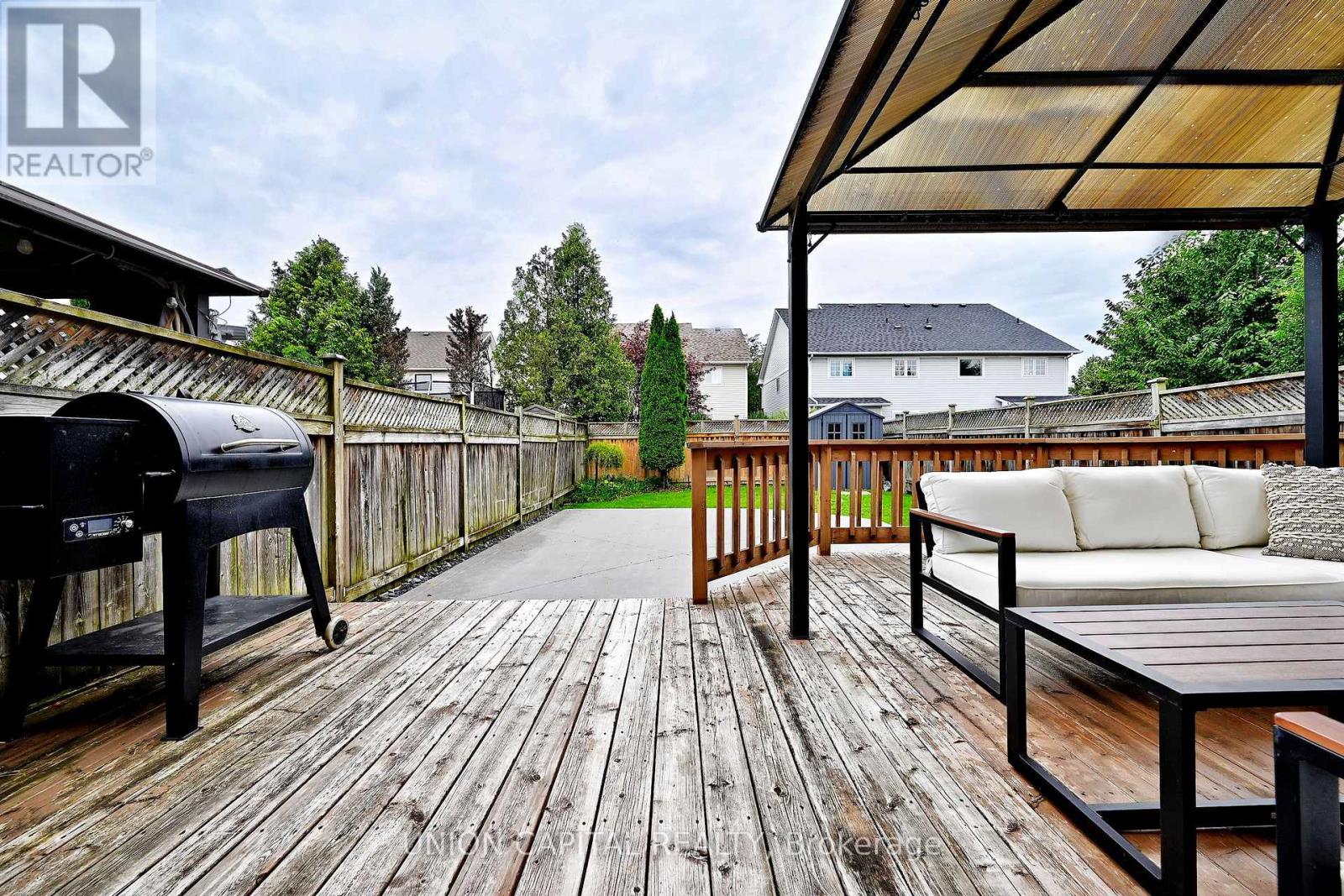32 Regatta Crescent, Whitby, Ontario  L1N 9V2 - Photo 46 - E13778406