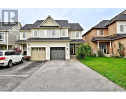 32 REGATTA CRESCENT, Whitby, Ontario