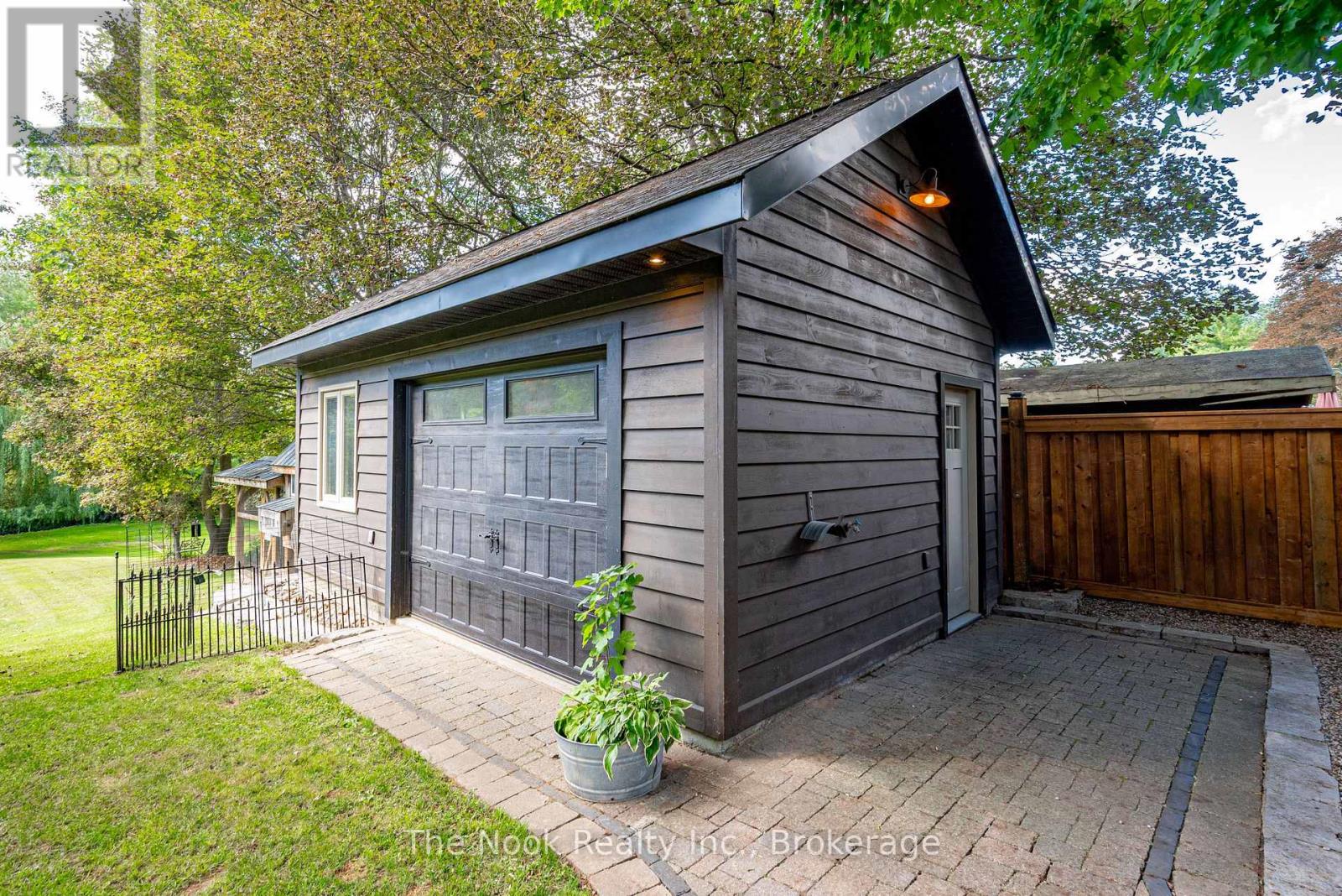 44 Bagot Street, Whitby, Ontario  L1M 1A1 - Photo 45 - E13778468