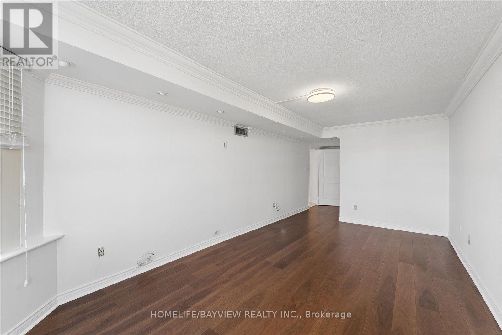 515 - 7 Townsgate Drive, Vaughan (Crestwood-Springfarm-Yorkhill), Ontario  L4J 7Z9 - Photo 18 - N13778434