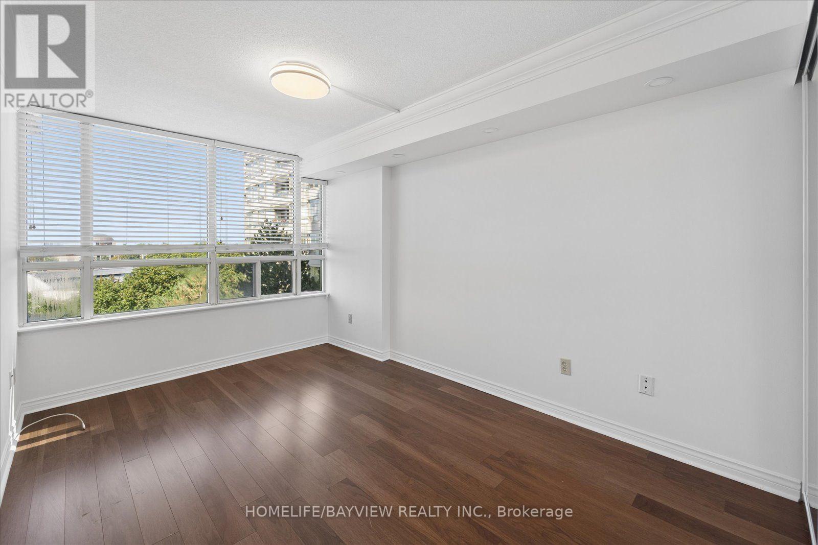 515 - 7 Townsgate Drive, Vaughan (Crestwood-Springfarm-Yorkhill), Ontario  L4J 7Z9 - Photo 24 - N13778434
