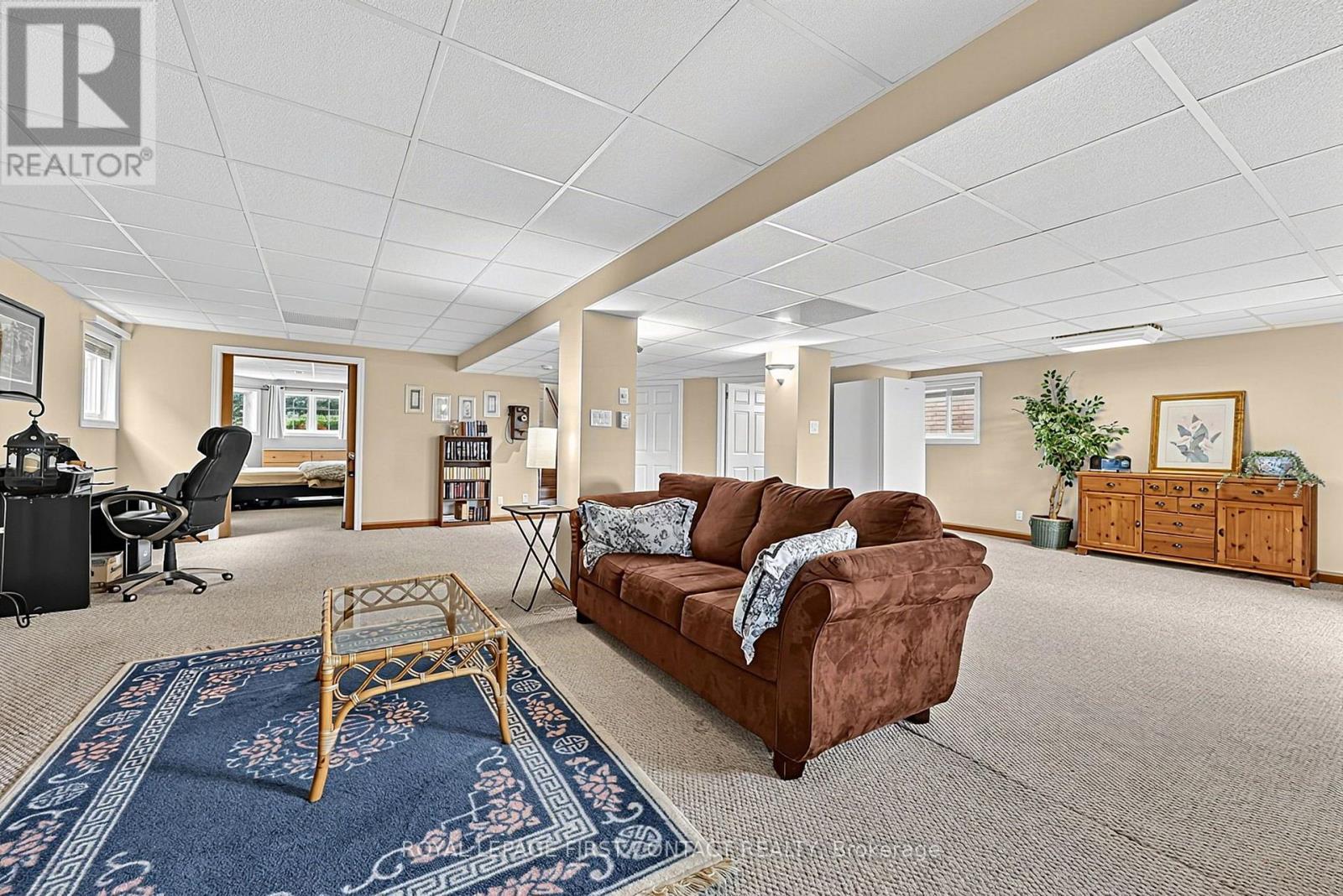 22 Logan Court, Barrie, Ontario L4N 8G9 - Photo 23 - S13778436