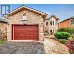 22 LOGAN COURT, Barrie, Ontario