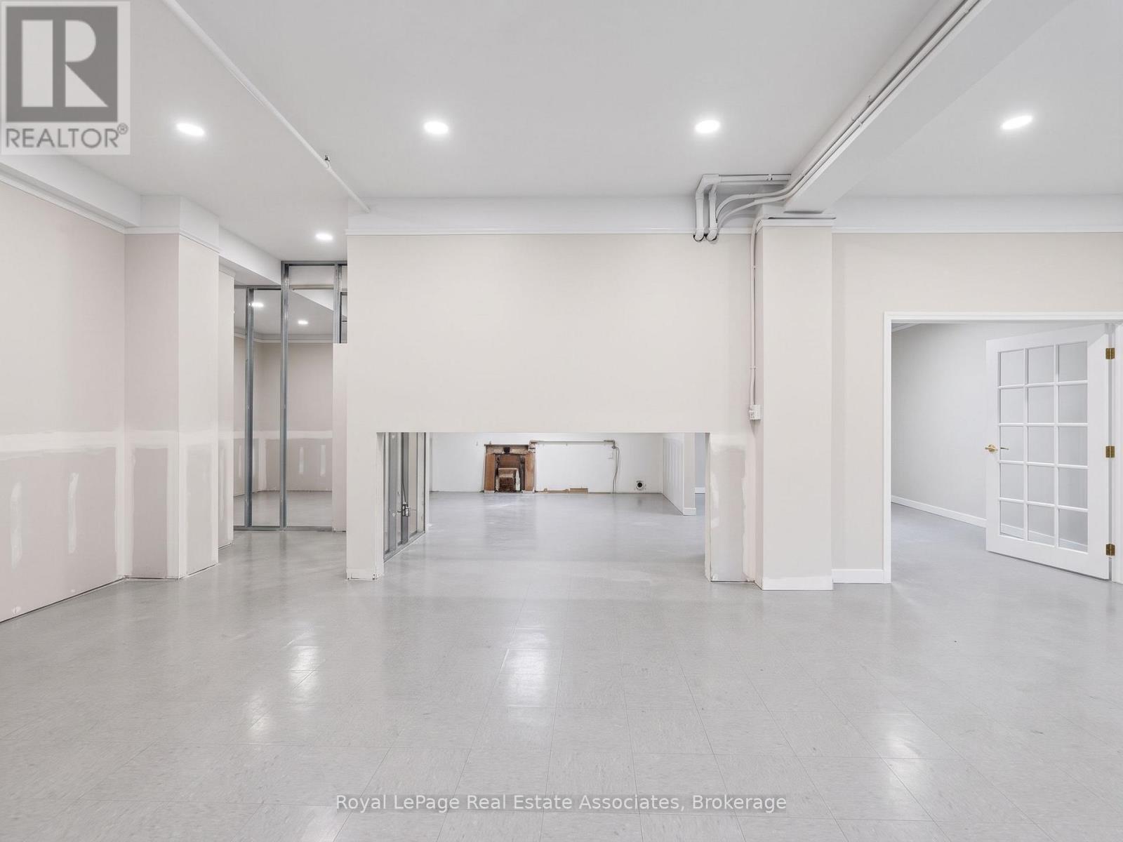1597 Queen Street E, Toronto, Ontario  M4L 1E5 - Photo 11 - E13741836