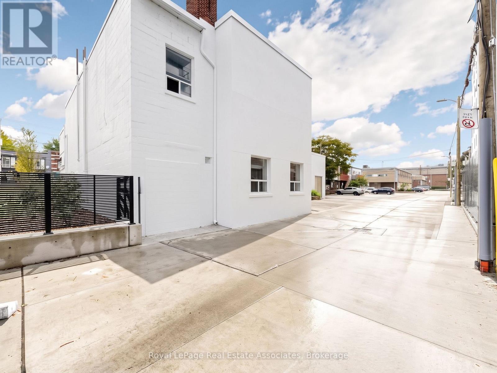 1597 Queen Street E, Toronto, Ontario  M4L 1E5 - Photo 5 - E13741836