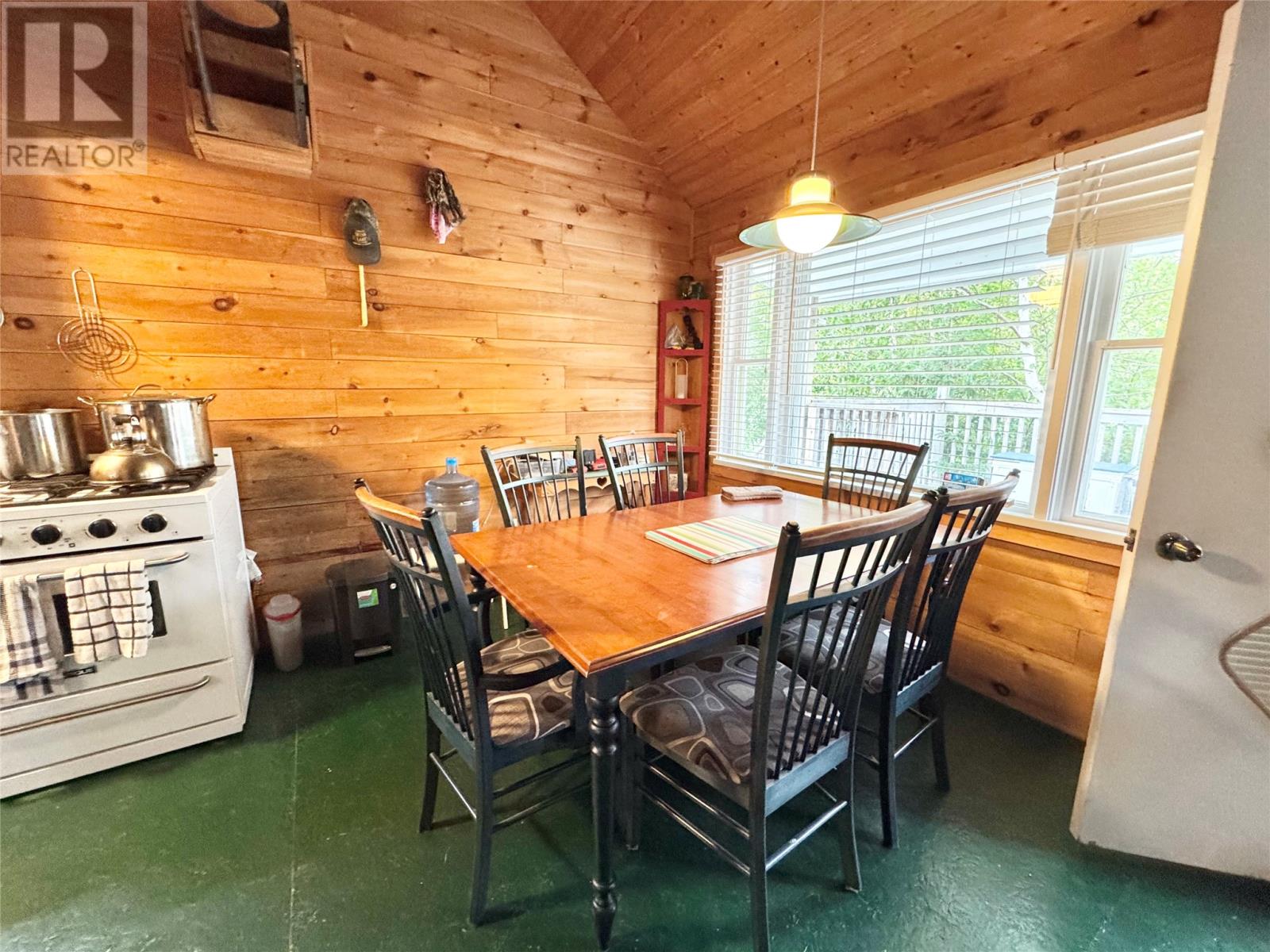 6 Bread and Cheese Cove, Baytona — photo 15