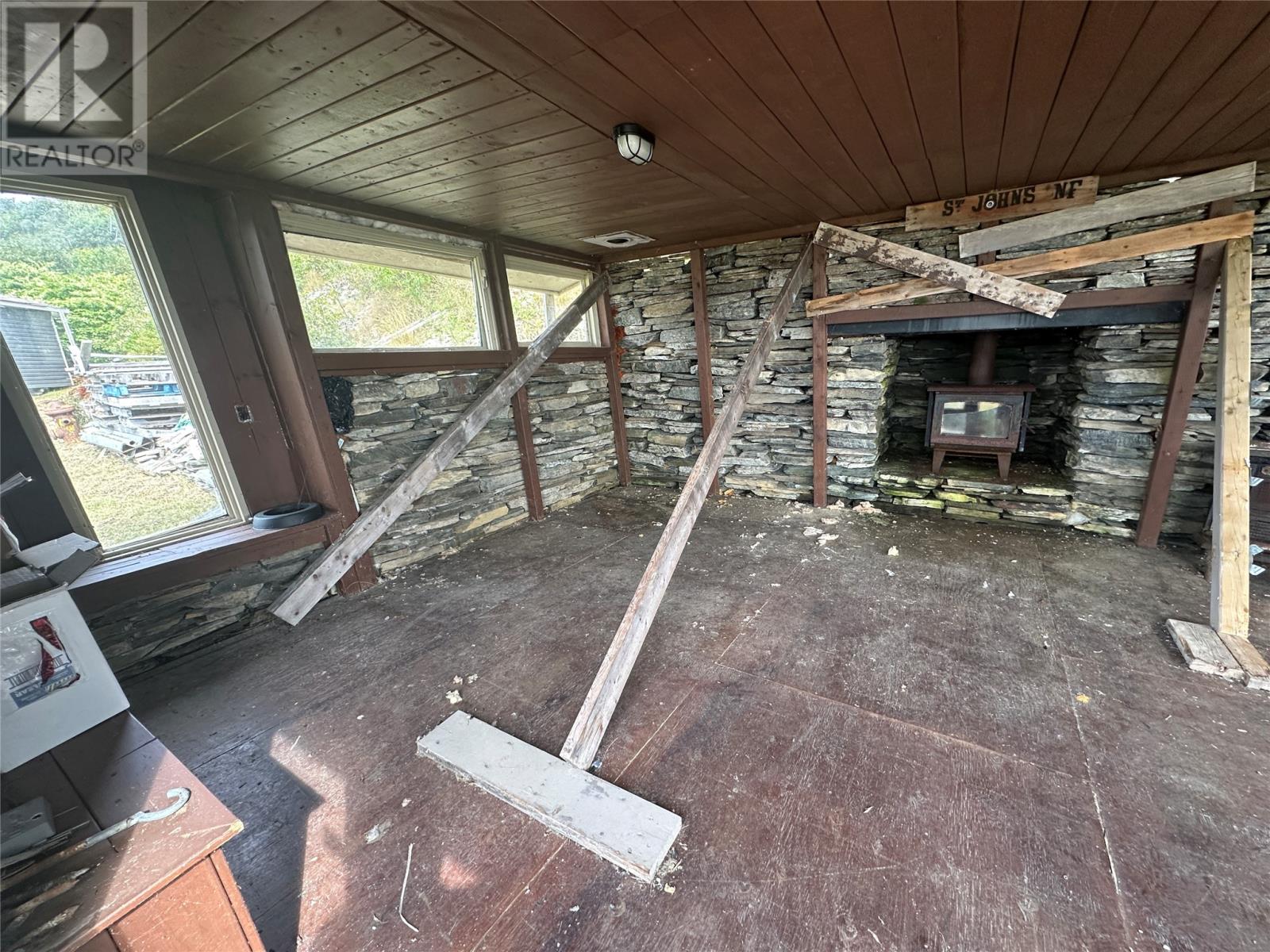6 Rock Cut Road, Flatrock , Freshwater — photo 16
