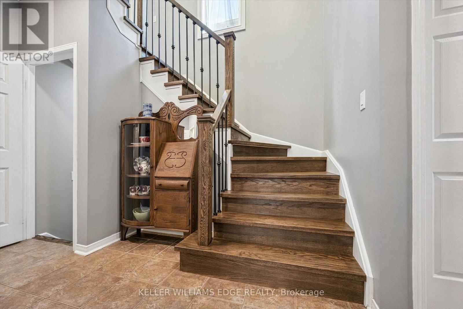 97 Meadowlark Drive N, Halton Hills, Ontario L7G 0C5 - Photo 18 - W13778380