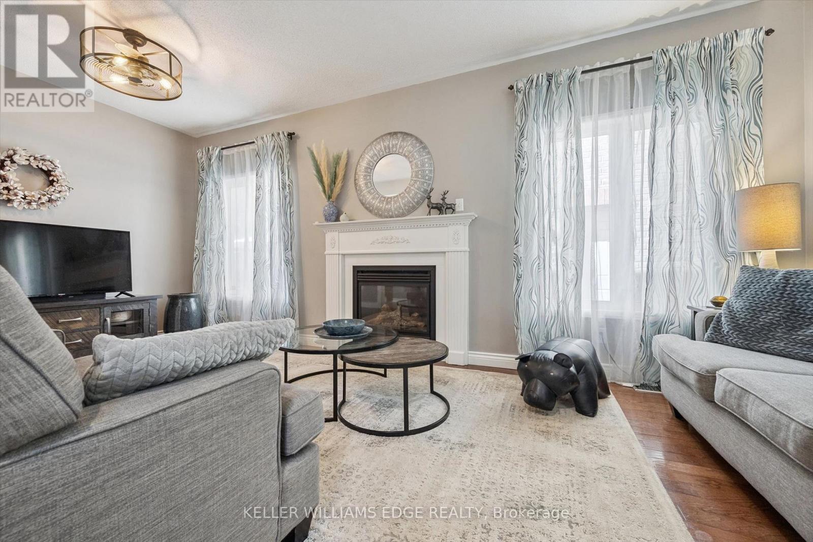 97 Meadowlark Drive N, Halton Hills, Ontario L7G 0C5 - Photo 5 - W13778380