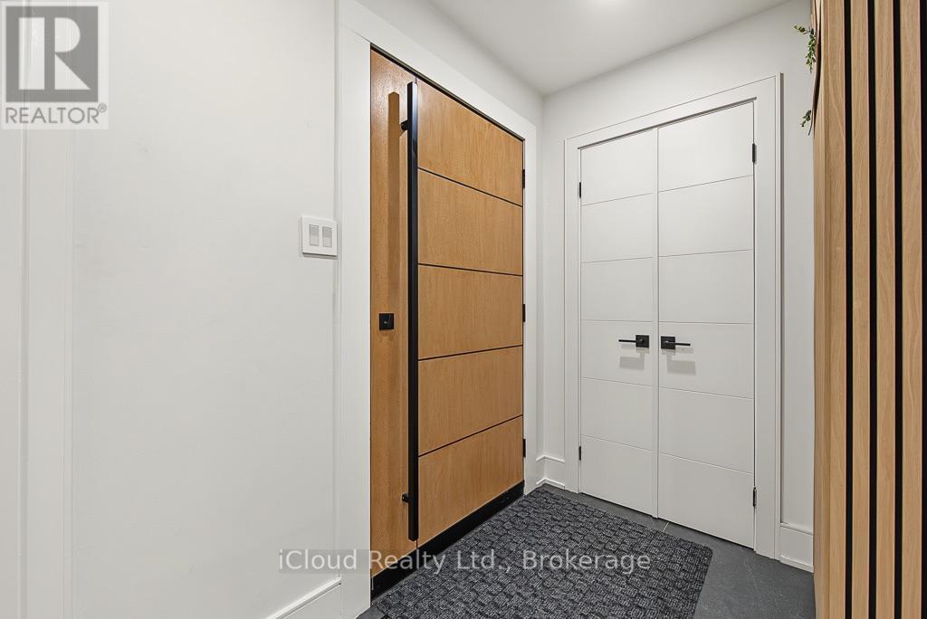 152 Clover Bloom Road, Brampton, Ontario  L6R 1S5 - Photo 3 - W13778420