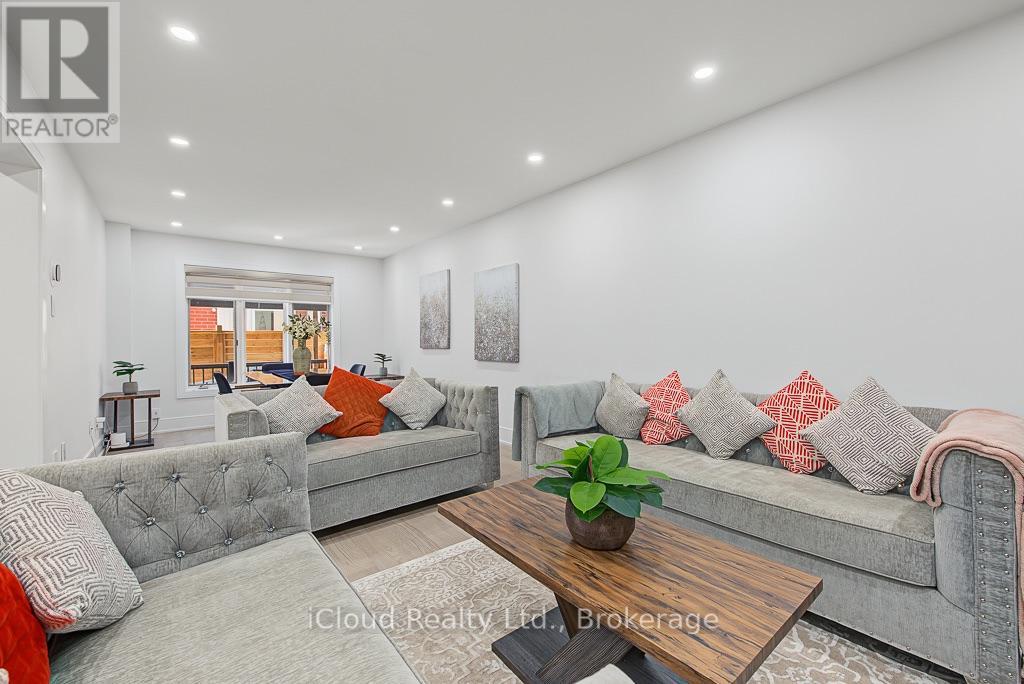 152 Clover Bloom Road, Brampton, Ontario  L6R 1S5 - Photo 7 - W13778420