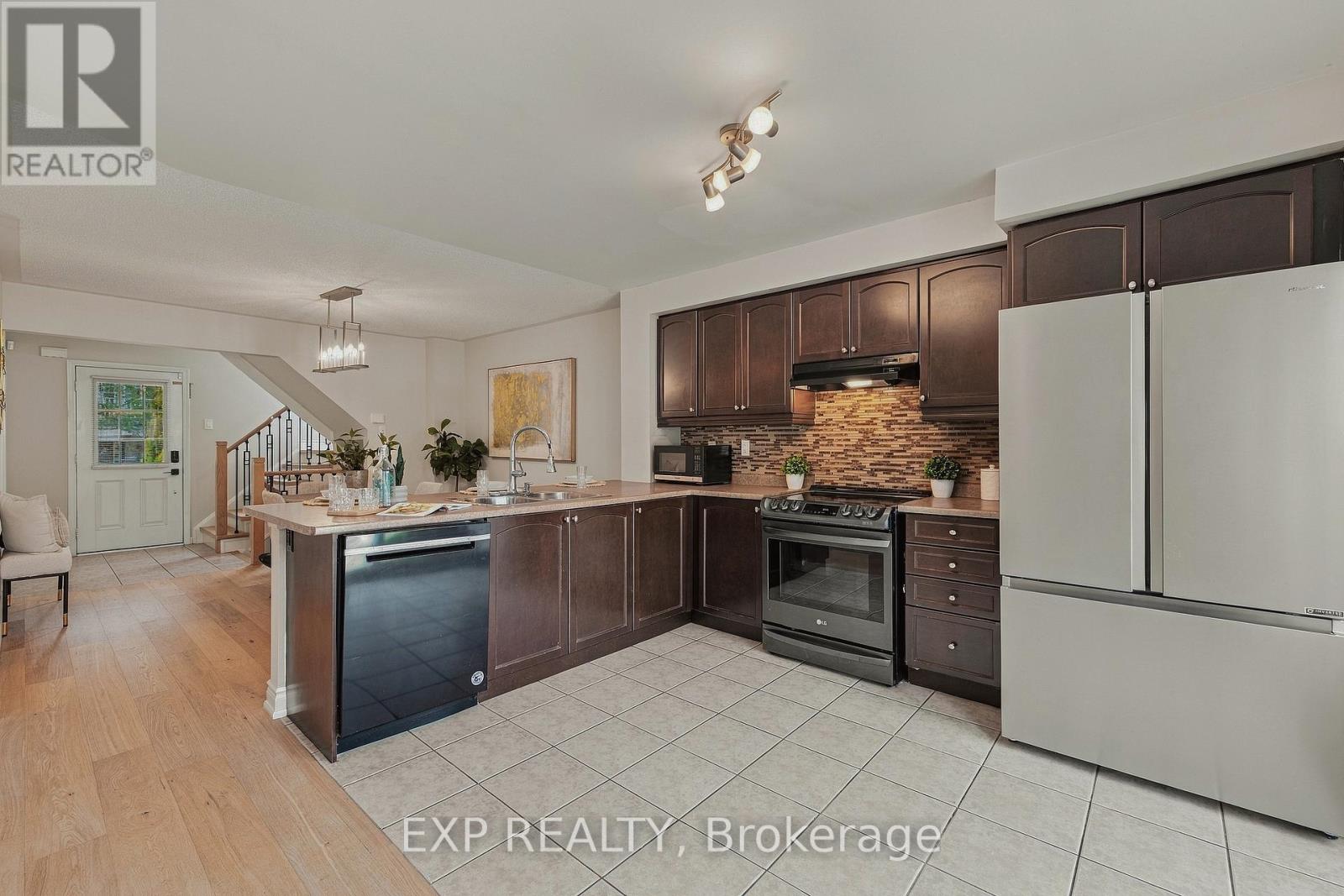 629 Gervais Terrace, Milton, Ontario  L9T 7R6 - Photo 7 - W13778432