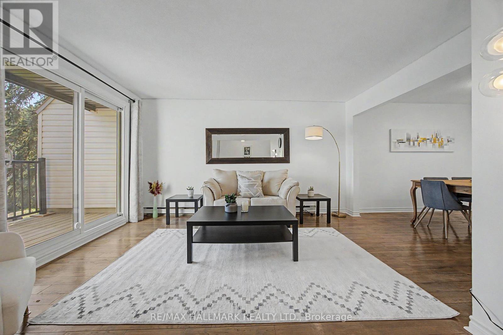 53 - 6780 Formentera Avenue, Mississauga, Ontario L5N 2L1 - Photo 2 - W13778452